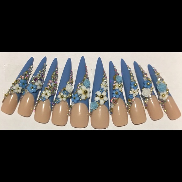 3XL Stiletto Press On Nails (Pretty Petals) in a Baby Blue and nude French tip💙 - Picture 4 of 4